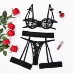 Embroidered Lace Underwire Garter Lingerie Set 5Pcs - Image 19