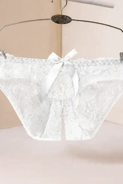 White low-rise open crotch lace panty hanging display